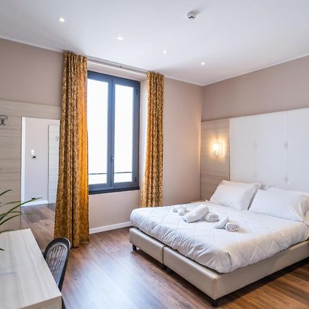 Hotel Globo Suite-Correnti Hotels San Remo Buitenkant foto