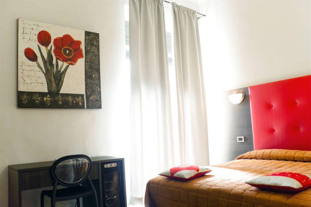 Hotel Globo Suite-Correnti Hotels San Remo Buitenkant foto